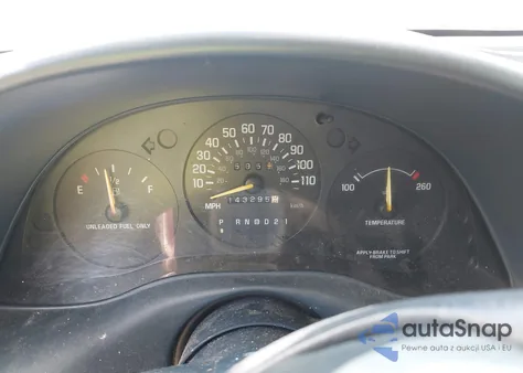 1996 Chevrolet Lumina from USA, damaged, VIN 2G1WL52M4T9161100